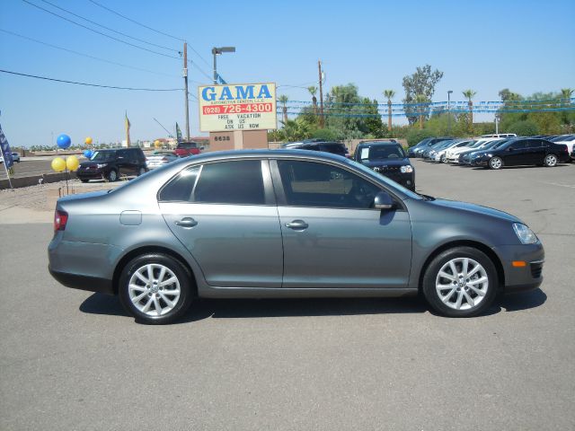 Volkswagen Jetta 2010 photo 1