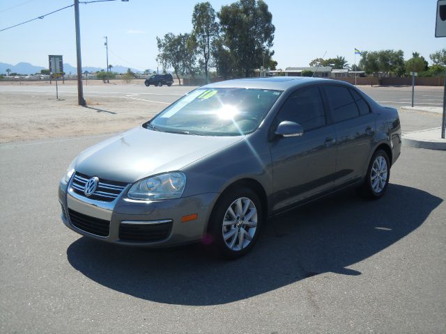 Volkswagen Jetta 2010 photo 3