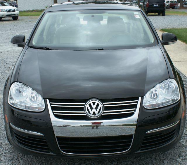 Volkswagen Jetta 2010 photo 3