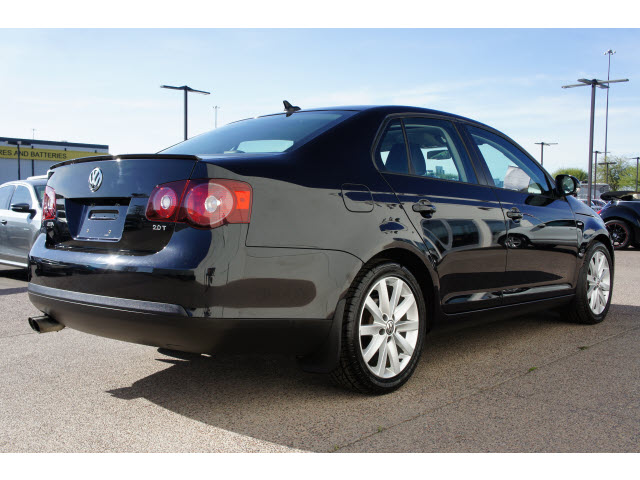 Volkswagen Jetta 2010 photo 1