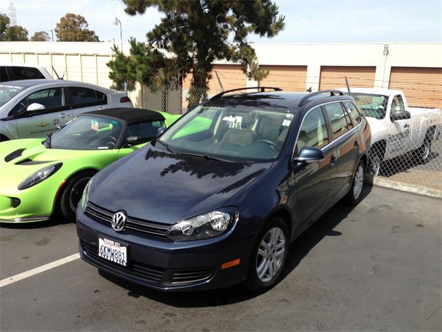 Volkswagen Jetta 2010 photo 2