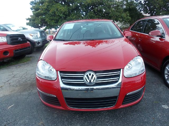 Volkswagen Jetta 2010 photo 1