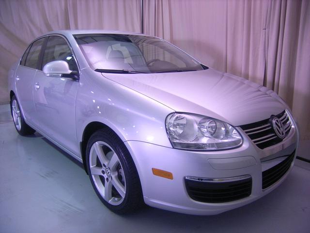 Volkswagen Jetta 2010 photo 2