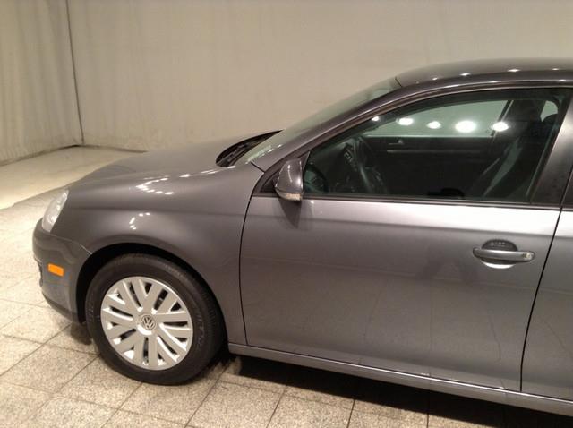 Volkswagen Jetta 2010 photo 18