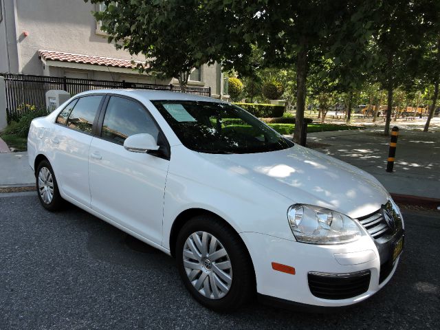 Volkswagen Jetta 2010 photo 3