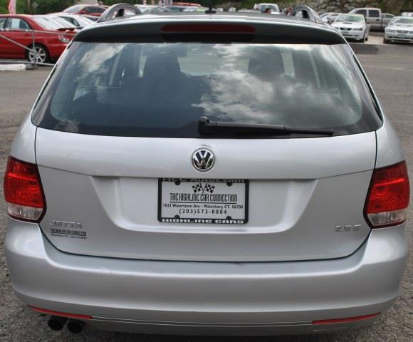 Volkswagen Jetta 2010 photo 32