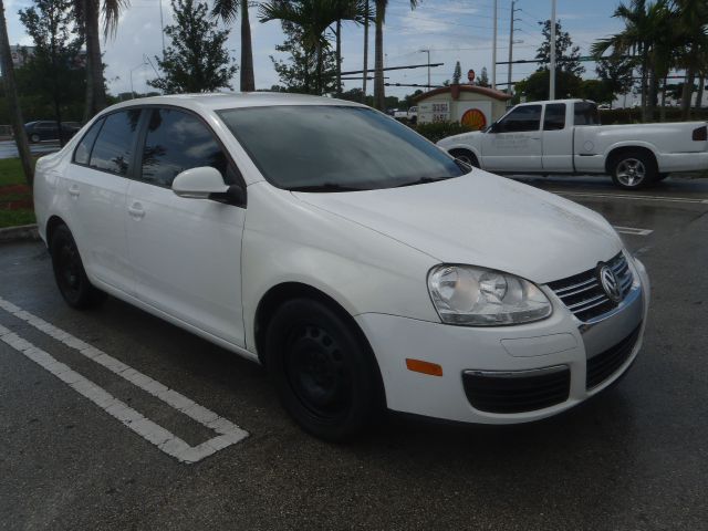 Volkswagen Jetta 2010 photo 3