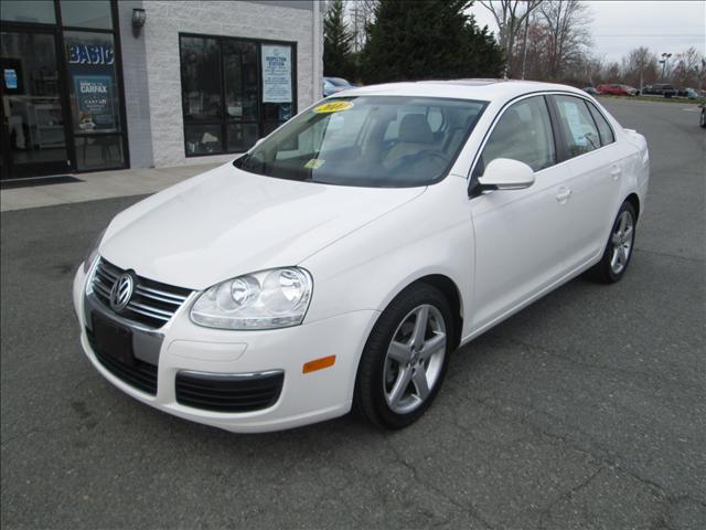 Volkswagen Jetta 2010 photo 1