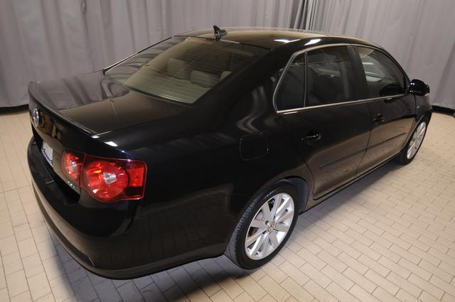 Volkswagen Jetta 2010 photo 1