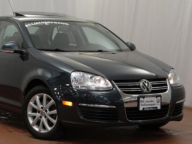 Volkswagen Jetta 2010 photo 2