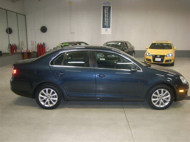 Volkswagen Jetta 2010 photo 4