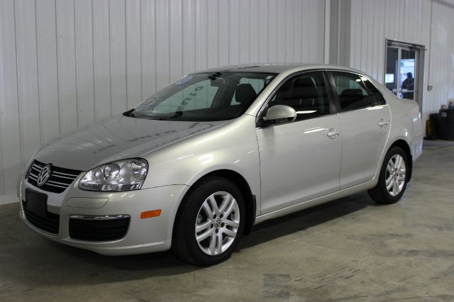 Volkswagen Jetta 2010 photo 3