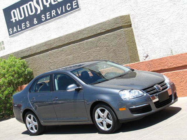 Volkswagen Jetta 2010 photo 3