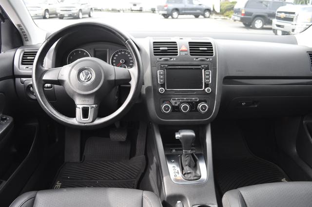 Volkswagen Jetta 2010 photo 5