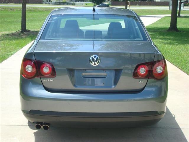 Volkswagen Jetta 2010 photo 4