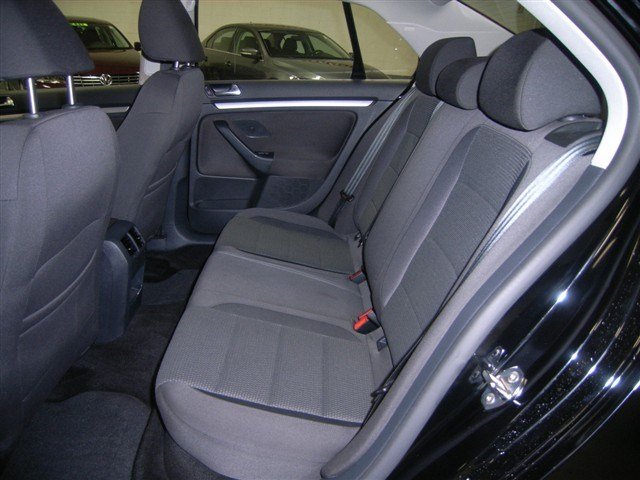 Volkswagen Jetta 2010 photo 1