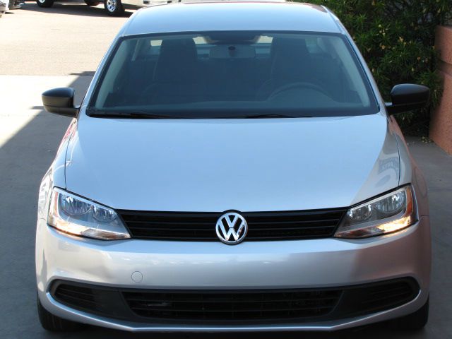 Volkswagen Jetta 2011 photo 6