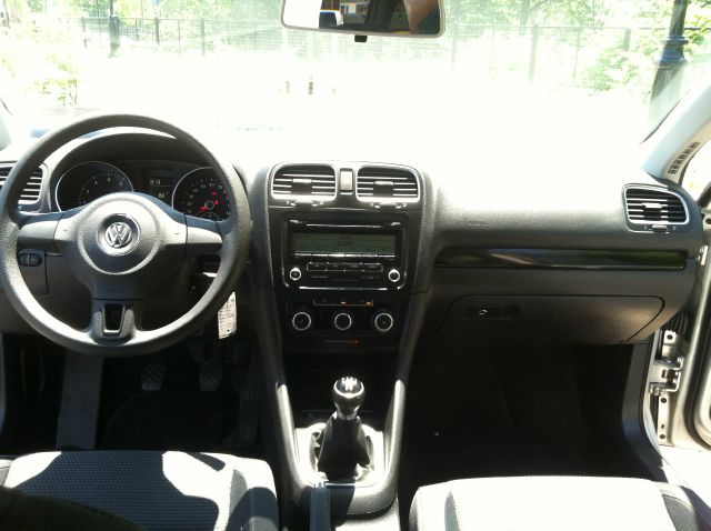 Volkswagen Jetta 2011 photo 17