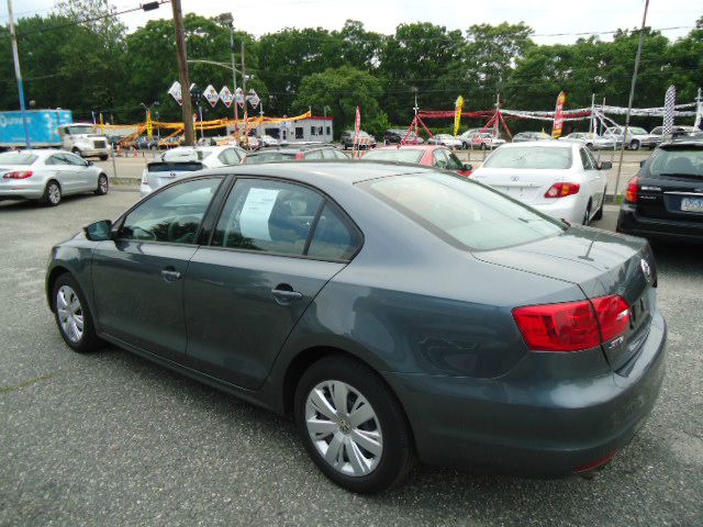 Volkswagen Jetta 2011 photo 1