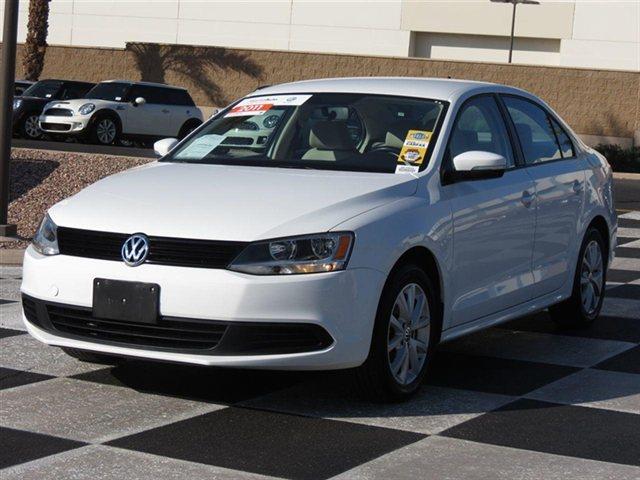 Volkswagen Jetta 2011 photo 2