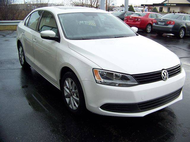 Volkswagen Jetta 2011 photo 3