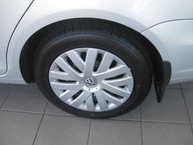 Volkswagen Jetta 2011 photo 4