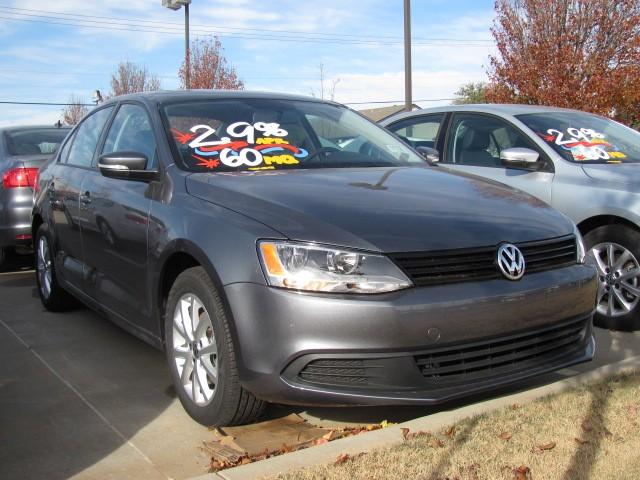 Volkswagen Jetta 2011 photo 1