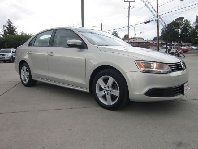 Volkswagen Jetta 2011 photo 1