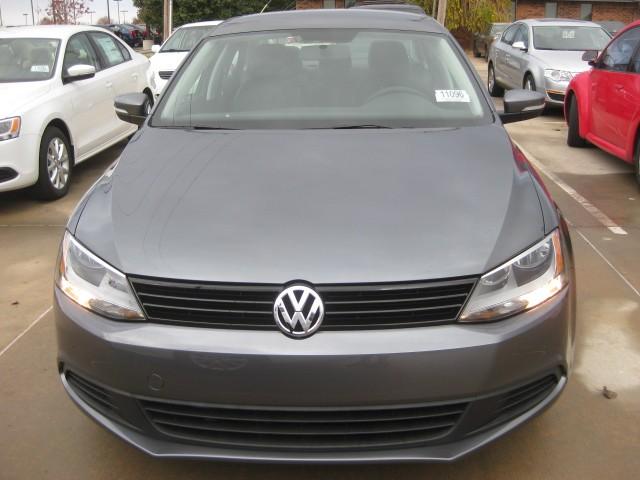 Volkswagen Jetta 2011 photo 1