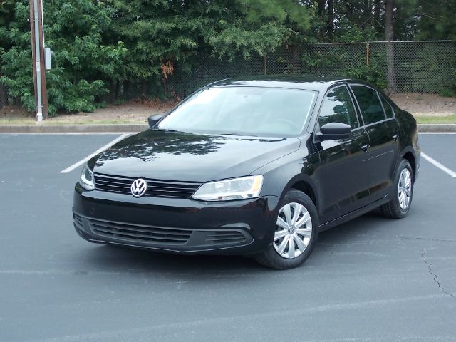 Volkswagen Jetta 2011 photo 2