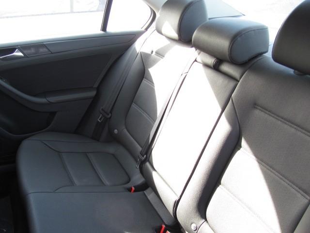 Volkswagen Jetta 2011 photo 1