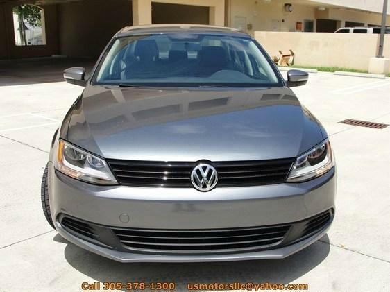 Volkswagen Jetta 2011 photo 4