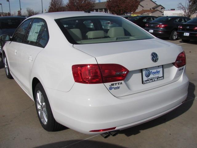 Volkswagen Jetta 2011 photo 4