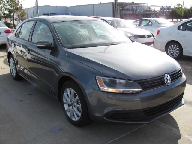 Volkswagen Jetta 2011 photo 2