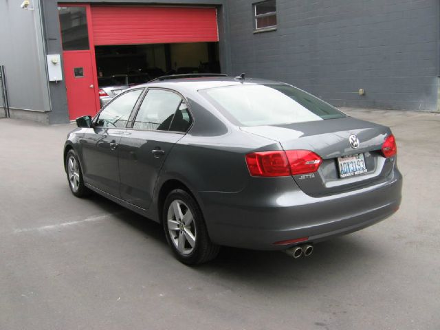 Volkswagen Jetta 2011 photo 1