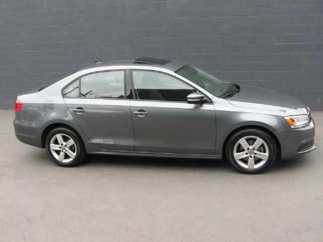 Volkswagen Jetta 2011 photo 3