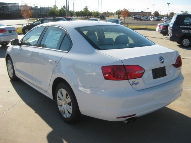 Volkswagen Jetta 2011 photo 4