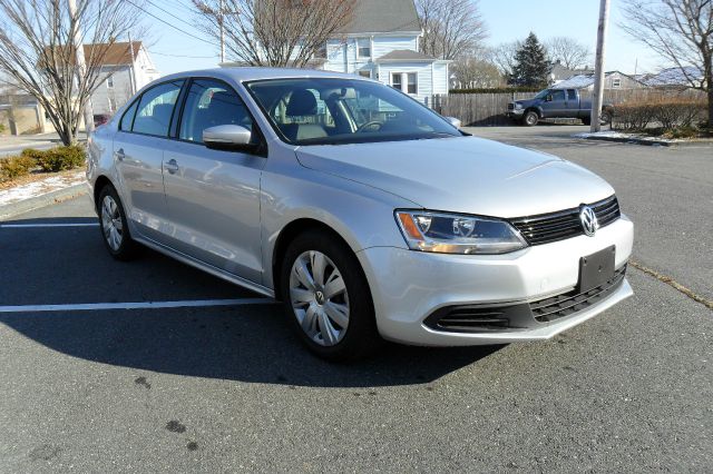 Volkswagen Jetta 2011 photo 3