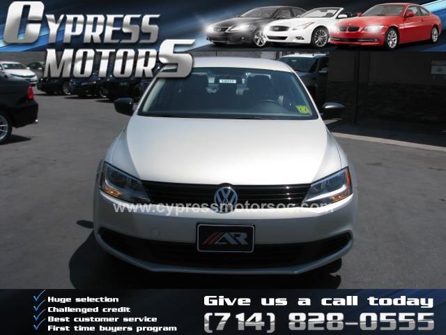 Volkswagen Jetta 2011 photo 2