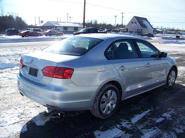 Volkswagen Jetta 2011 photo 3