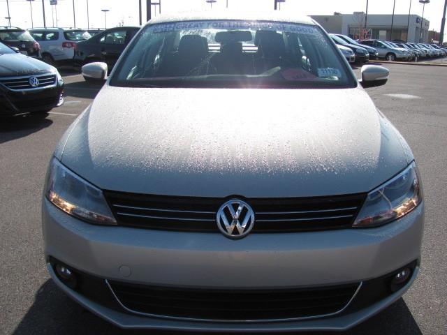 Volkswagen Jetta 2011 photo 1