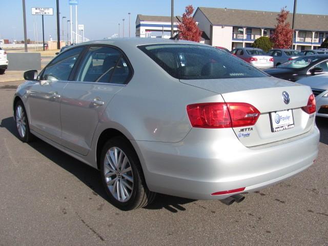 Volkswagen Jetta 2011 photo 4