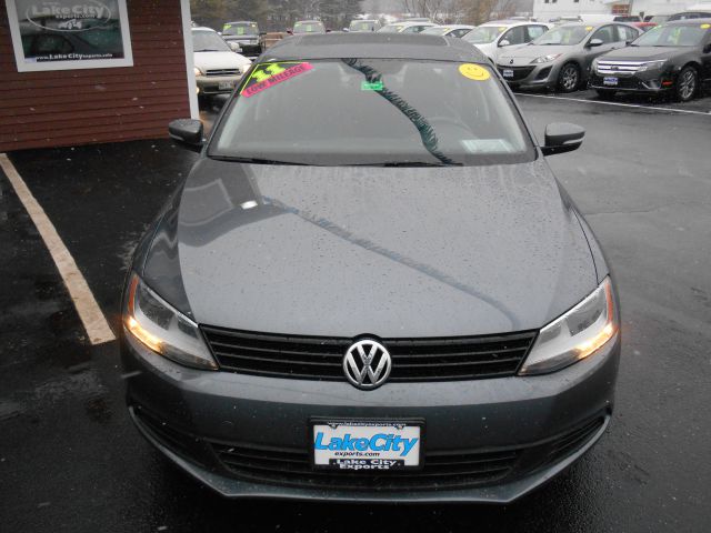 Volkswagen Jetta 2011 photo 3