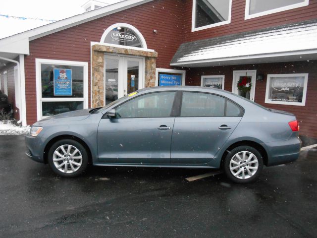 Volkswagen Jetta 2011 photo 4