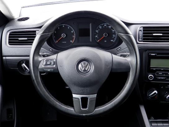 Volkswagen Jetta 2011 photo 10