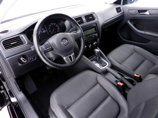 Volkswagen Jetta 2011 photo 9