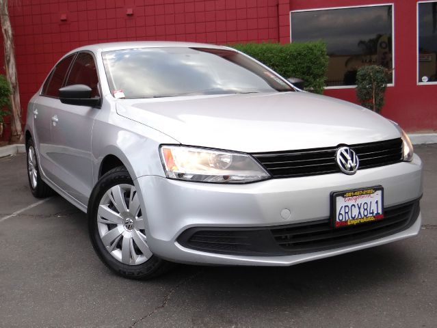 Volkswagen Jetta 2011 photo 14