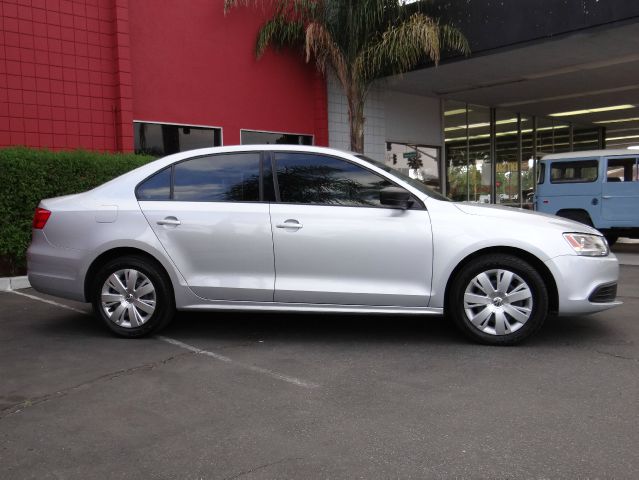 Volkswagen Jetta 2011 photo 19