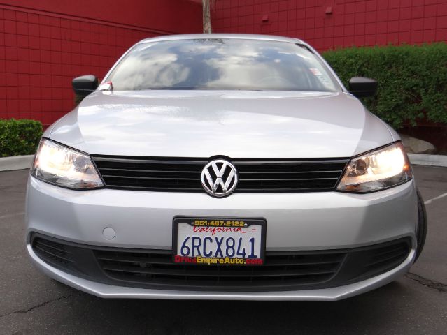 Volkswagen Jetta 2011 photo 25