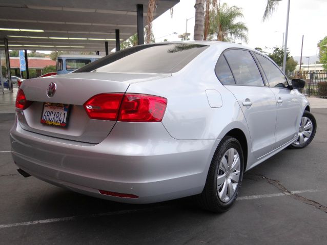 Volkswagen Jetta 2011 photo 27